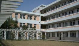 爆料网上海市第二中学视频,独家视频曝光校园风采