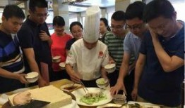 火爆小吃被爆料视频是真的吗,真相揭秘还是恶意炒作？