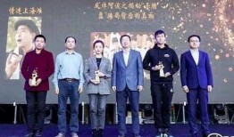 新闻爆料人好帅,帅气身影引发关注，揭秘幕后英雄风采