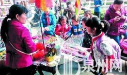搞笑摆摊视频大全爆料,笑料百出，揭秘街头摊位欢乐瞬间